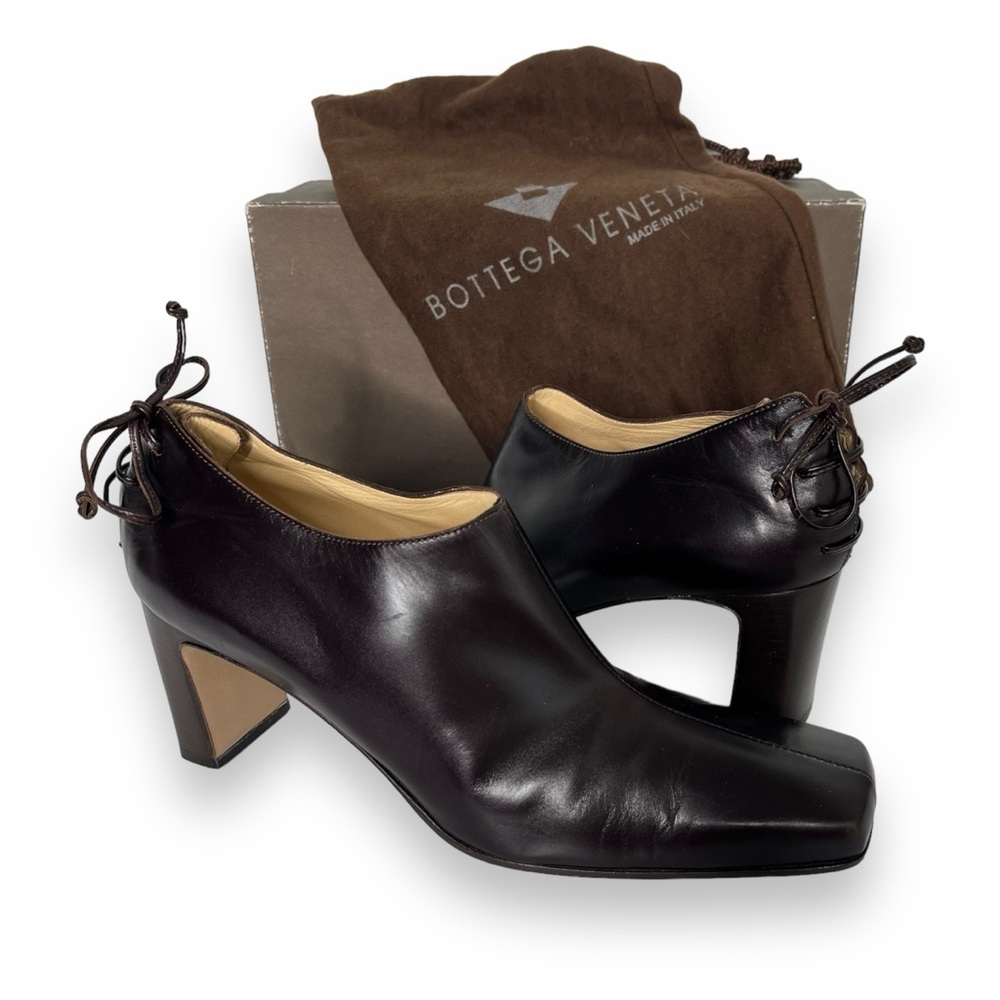 Bottega Veneta Dark Brown Leather Chunky Heel Square Toe Lace-Up Back Bootie 9